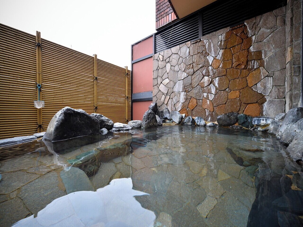 Apa Hotel Komatsu Grand 31/50