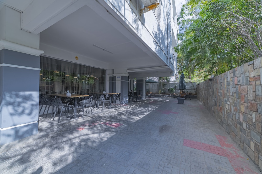 At Home Apartment Hotel 45/50