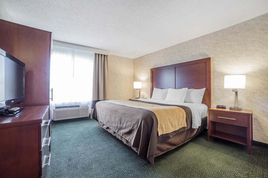 Yellowstone River Inn and Suites 18/47