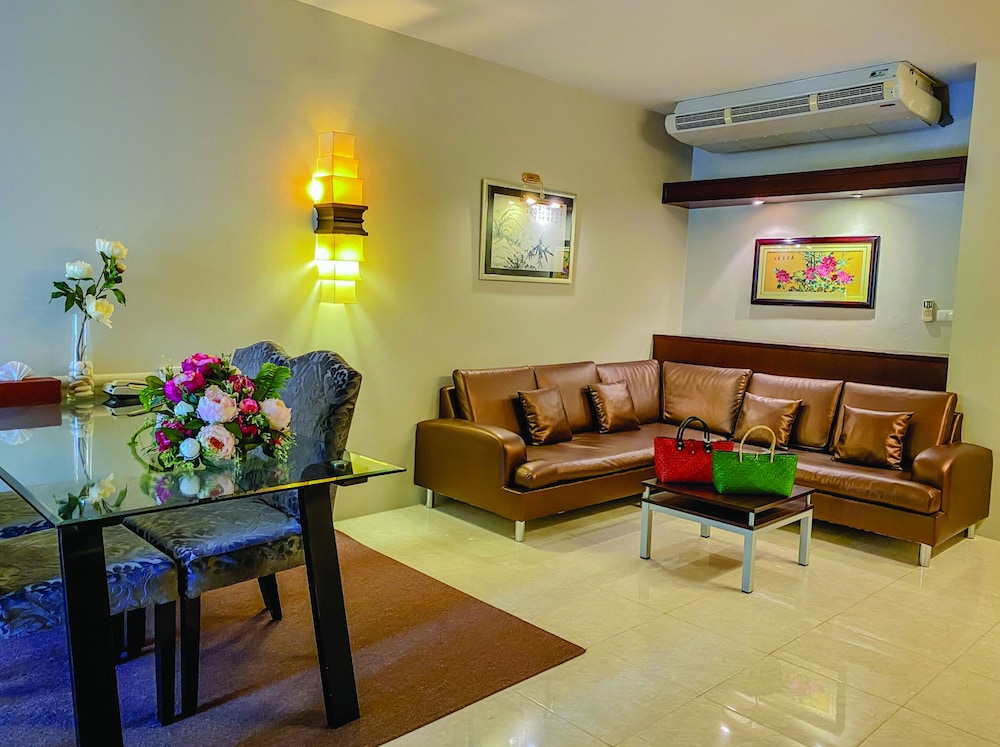 Sino House 26/50