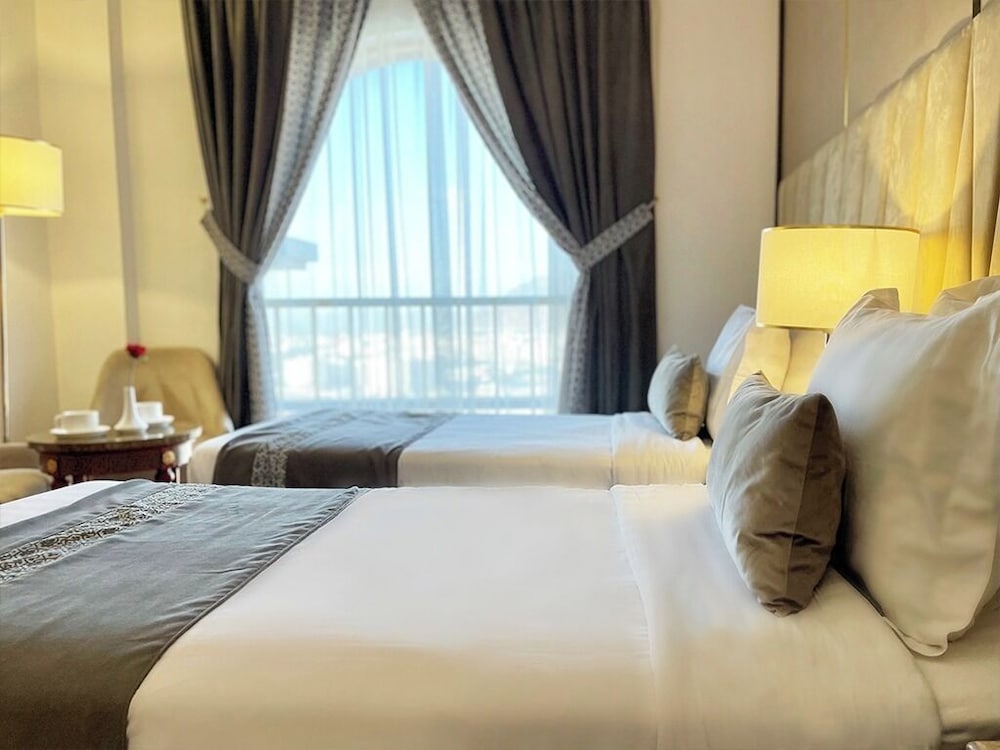 STANDARD, DOUBLE OR TWIN BED