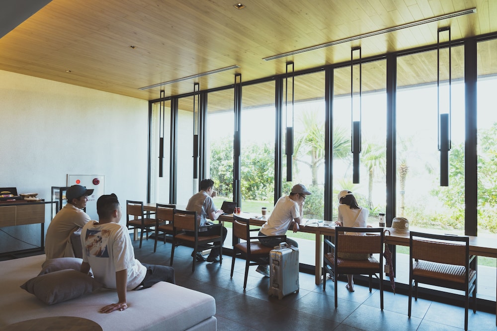 Hyatt Regency Seragaki Island Okinawa 60/72