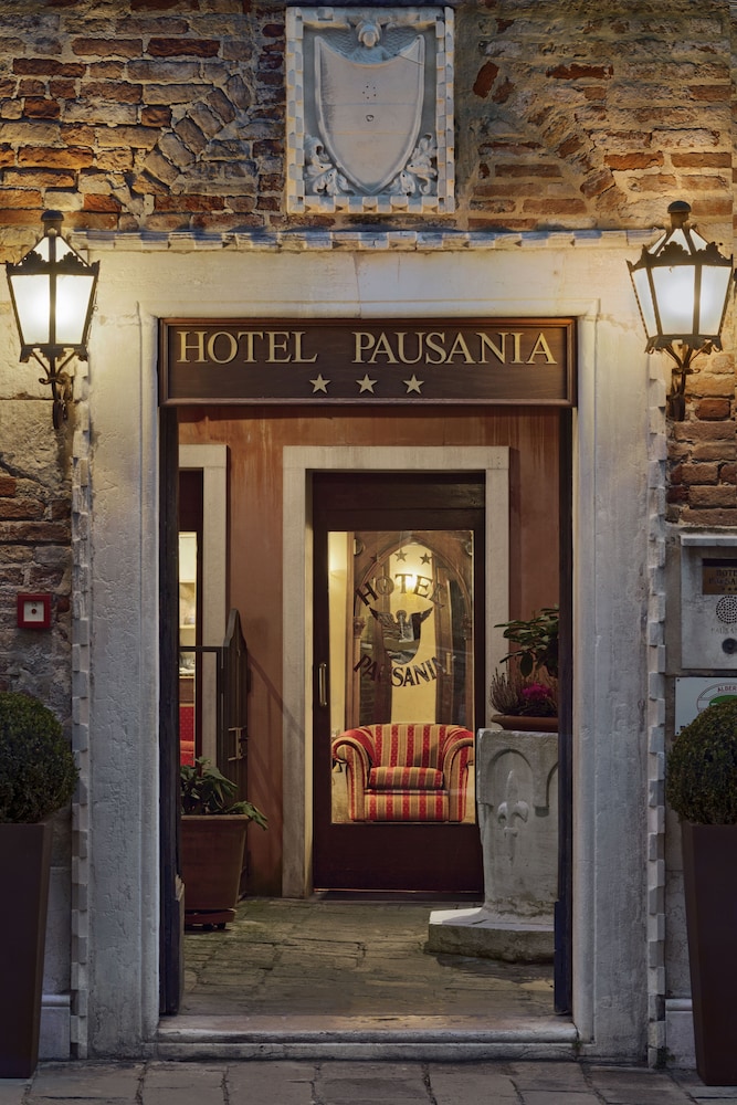 Pausania Hotel 3/49