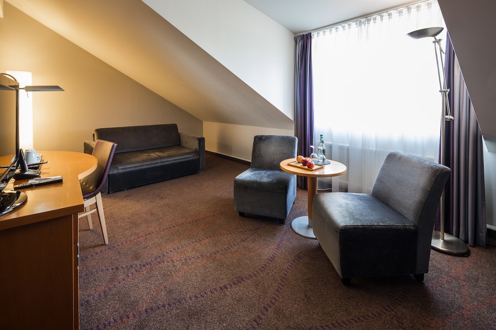 Ramada by Wyndham Dresden 36/61