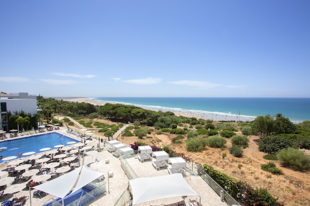 Hipotels Gran Conil 35/64