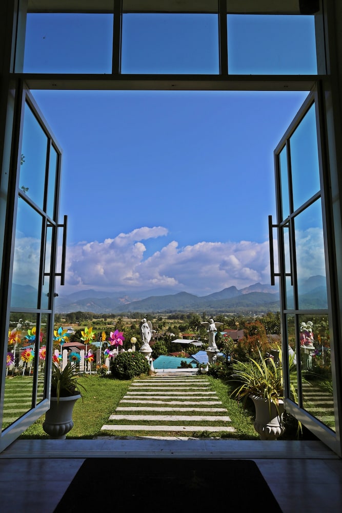 Pua De View Boutique Resort 34/57