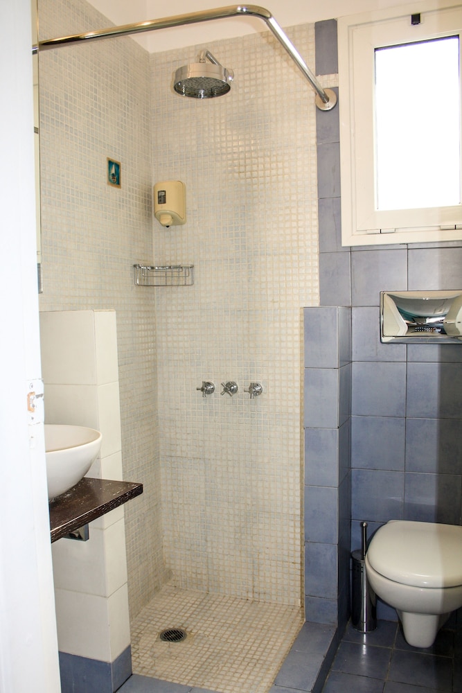 Dynasta Central Suites 26/36