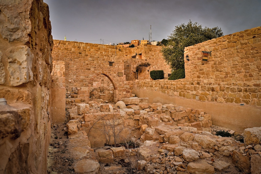 Old Village Resort Petra 48/50