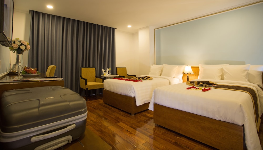 Huong Sen Annex Hotel 15/68