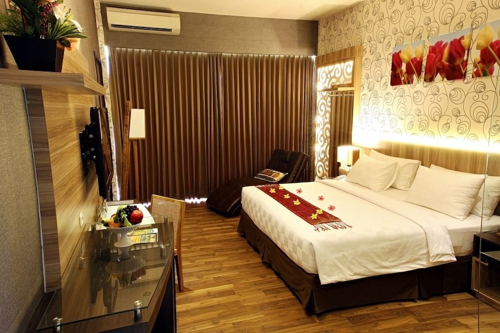 Ox Ville Hotel 34/61