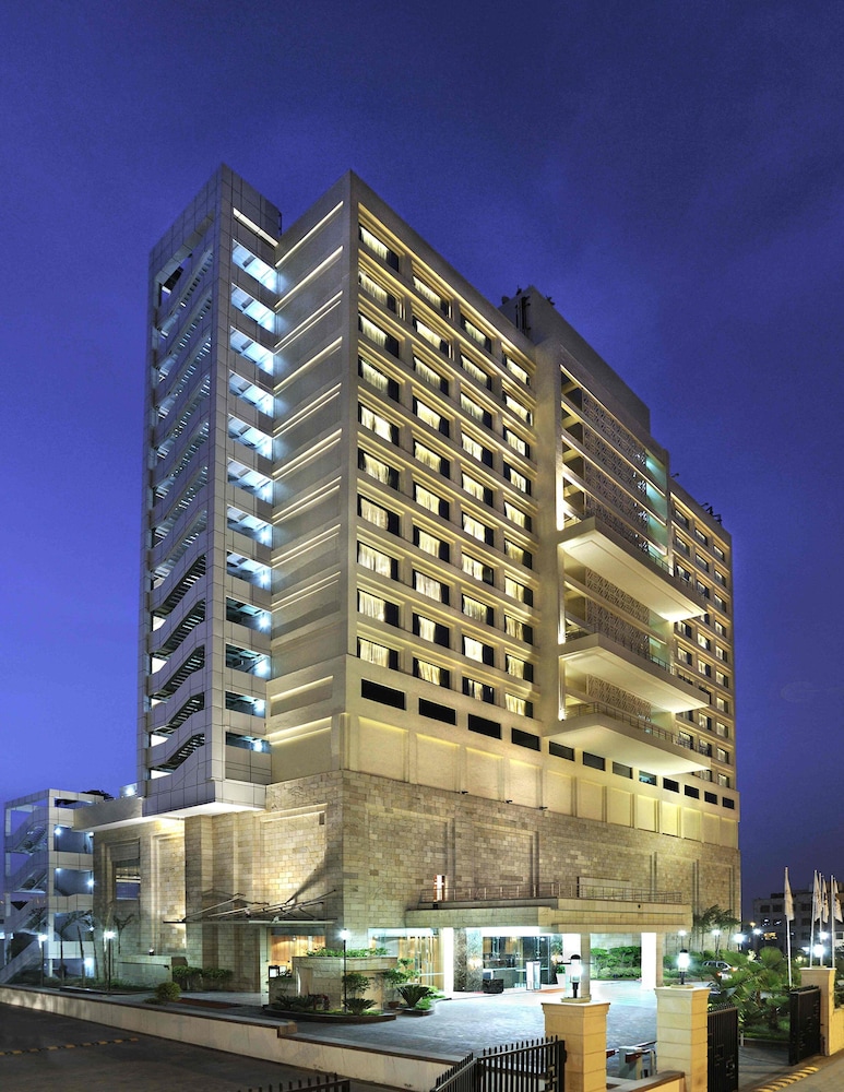 Holiday Inn New Delhi Mayur Vihar Noida