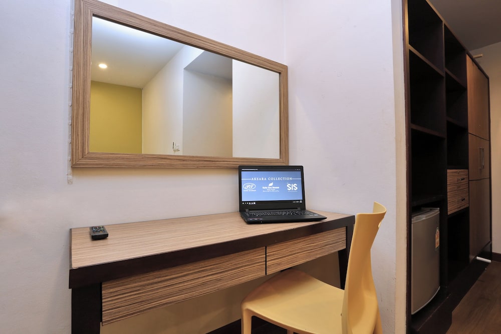 Pattra Mansion by AKSARA Collection 55/66