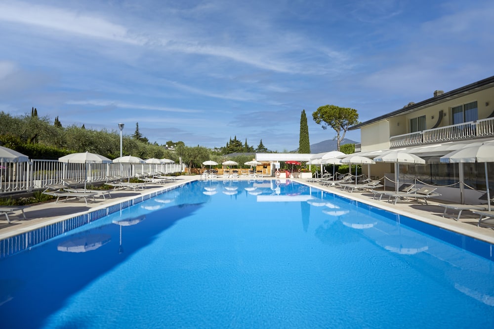 Park Hotel Casimiro Village 47/71