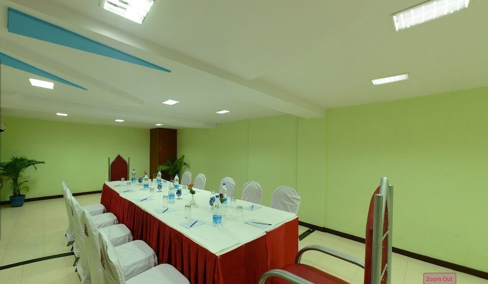Royal Regency Lifotel by Crossway 42/42