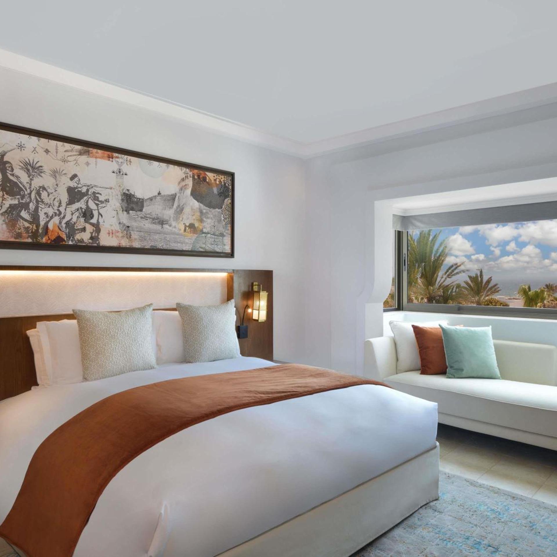 Deluxe king ocean view