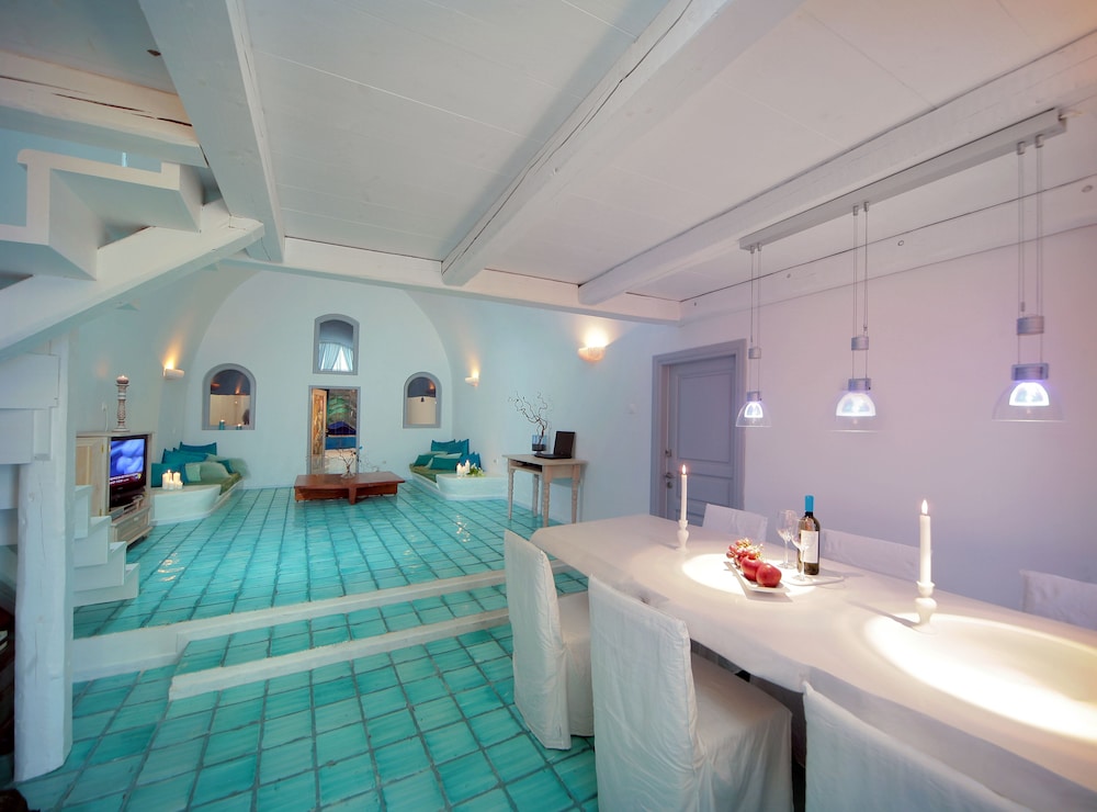 BLUE ANGEL VILLA 18/32