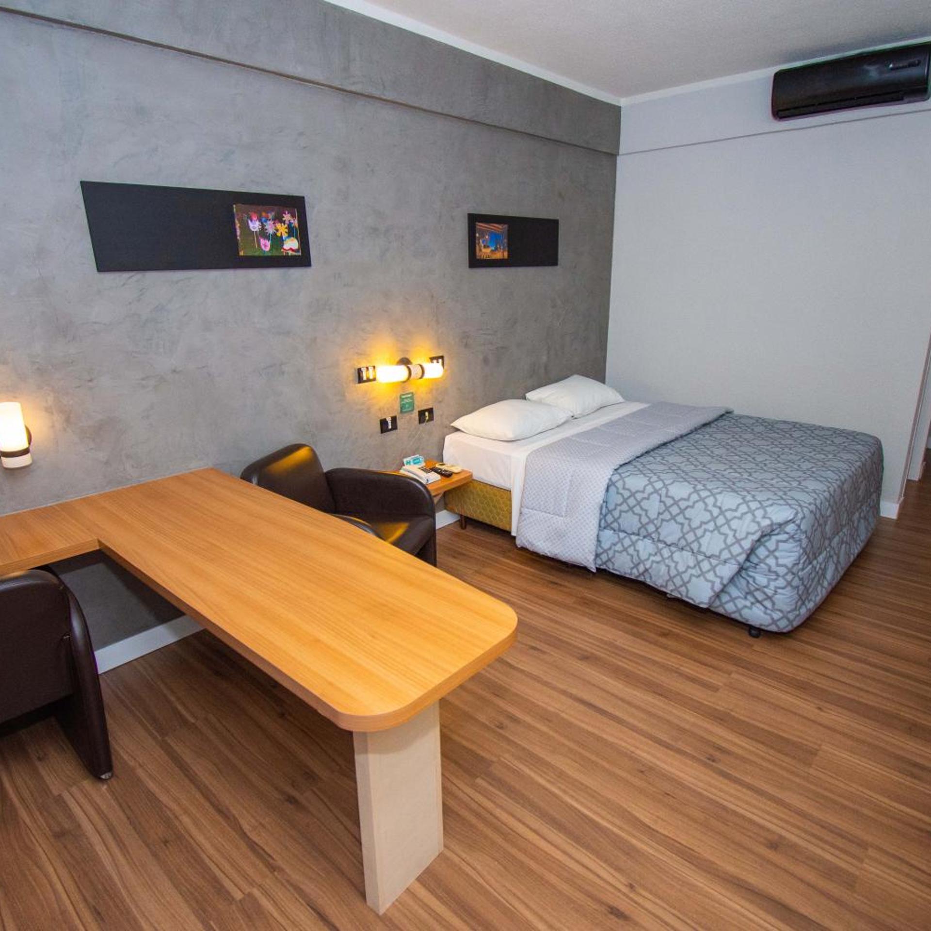 Hotel 10 Dourados 19/52