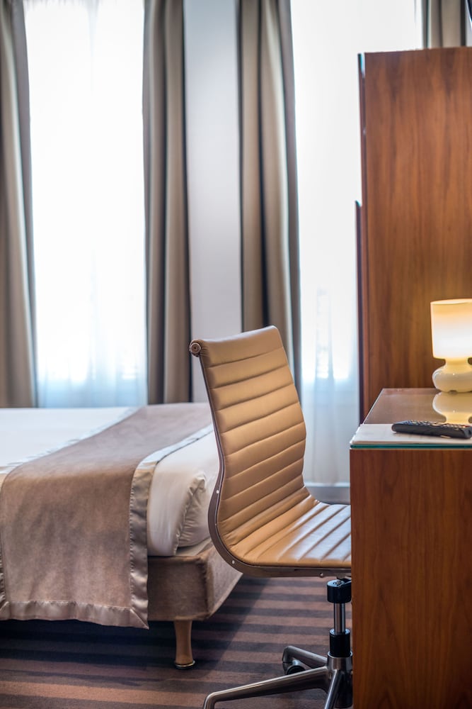 ART HOTEL EIFFEL 15/58