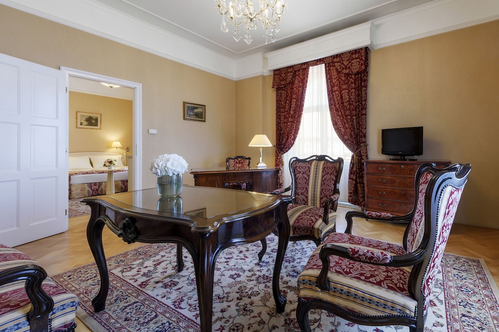 Danubius Hotel Astoria City Center 48/73
