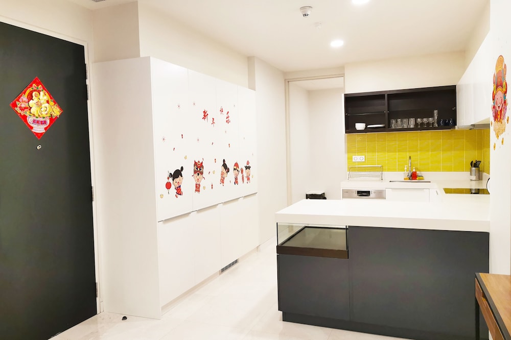 Tropicana The Residences KLCC by Luxury Suites 5/35