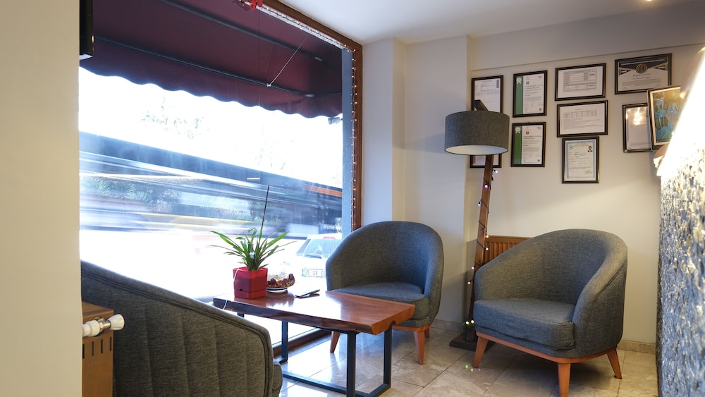 Varyant Hotel 27/35