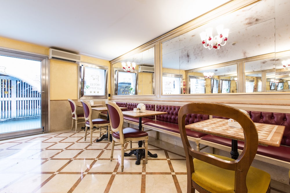Hotel Alcyone 57/63