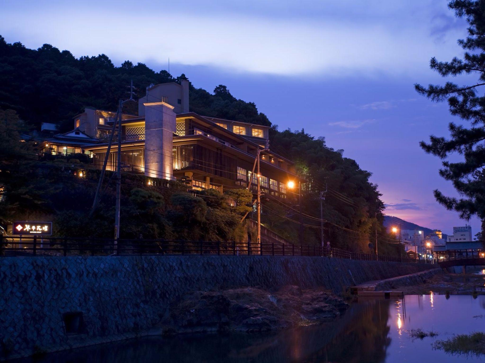 Japanese, Superior, Town View
