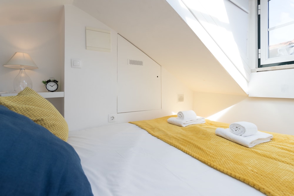 Alfama Loft By Lu Holidays 8/20