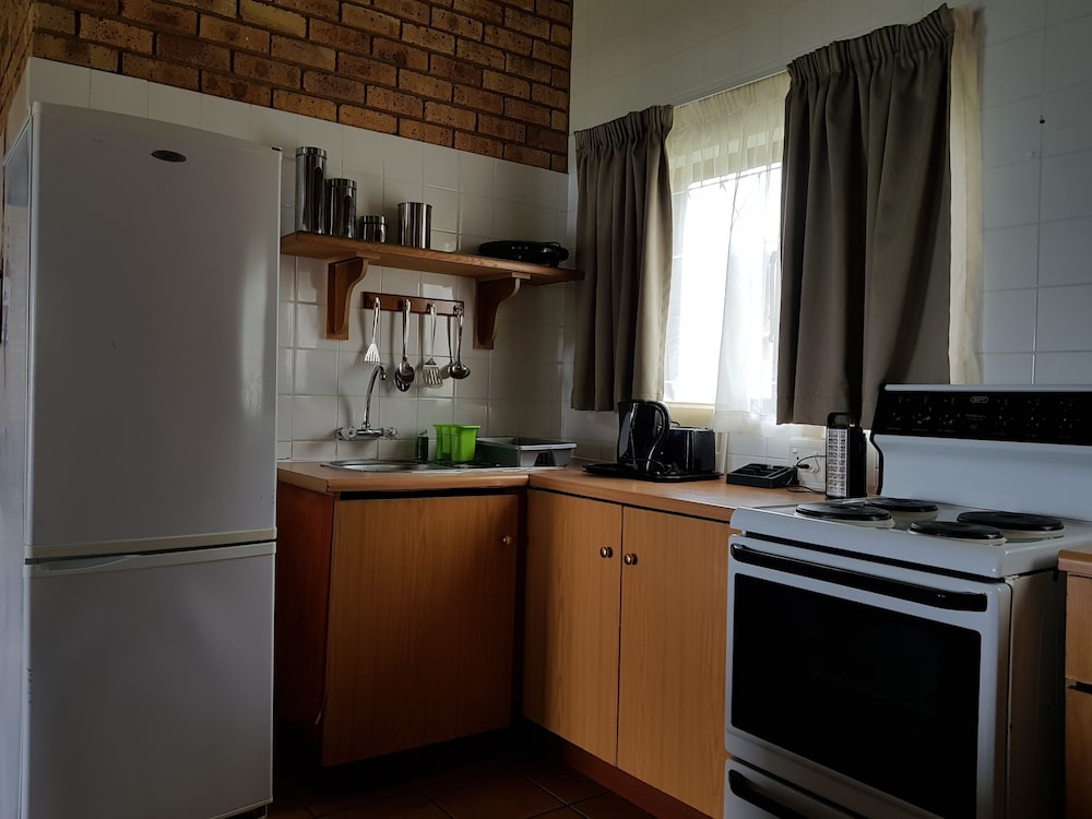 Port Edward Holiday Resort 50/50