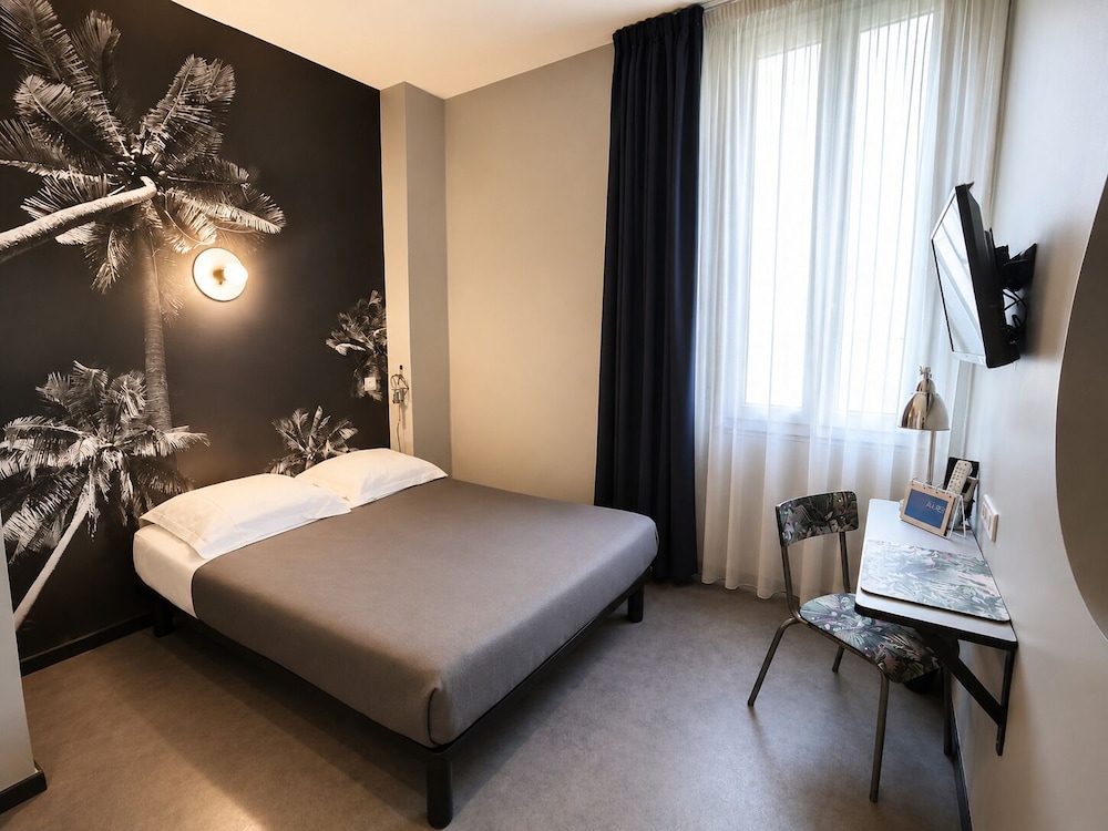 Hotel Alnea 15/65