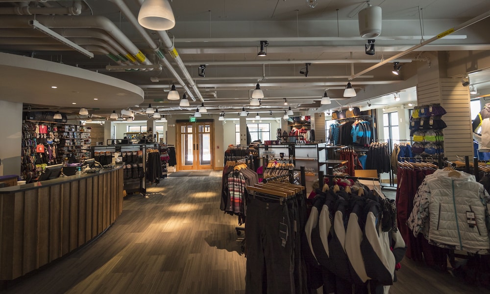 The Blake At Taos Ski Valley 36/42