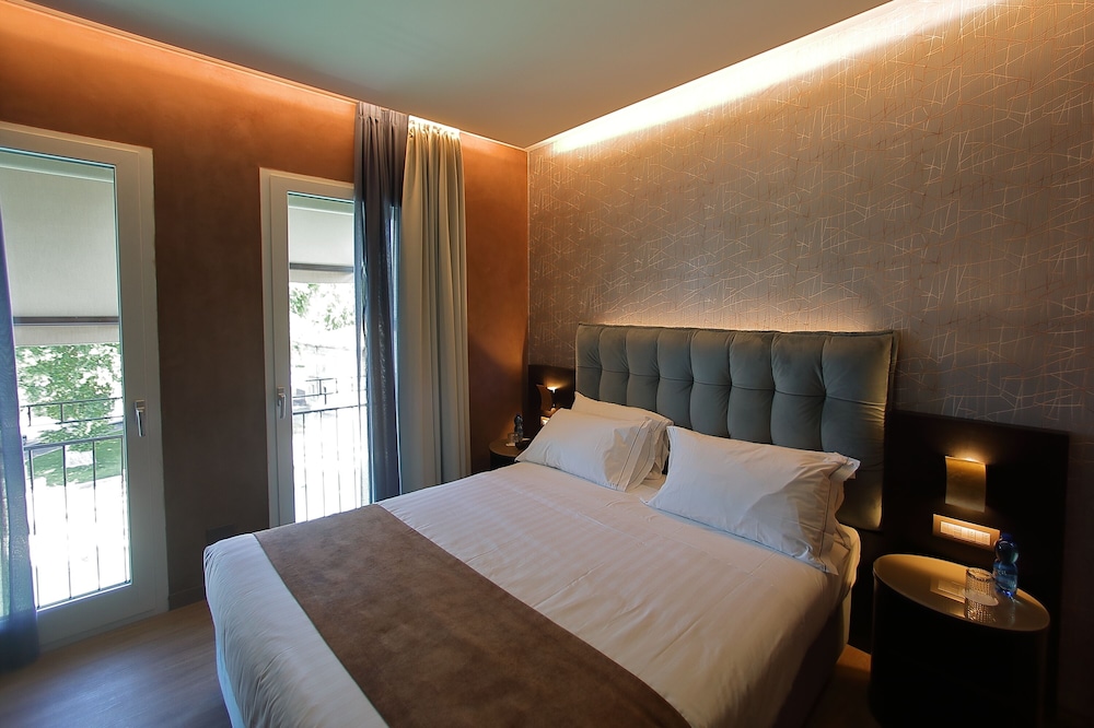 PREMIUM, DOUBLE BED