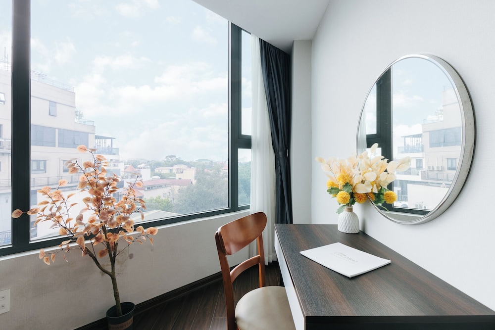Ivy Luxury Hotel & Apartment 46/55