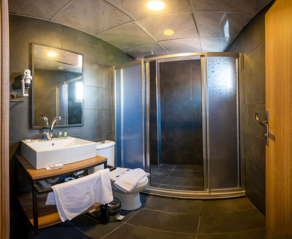 Corlu Dem Hotel 38/50