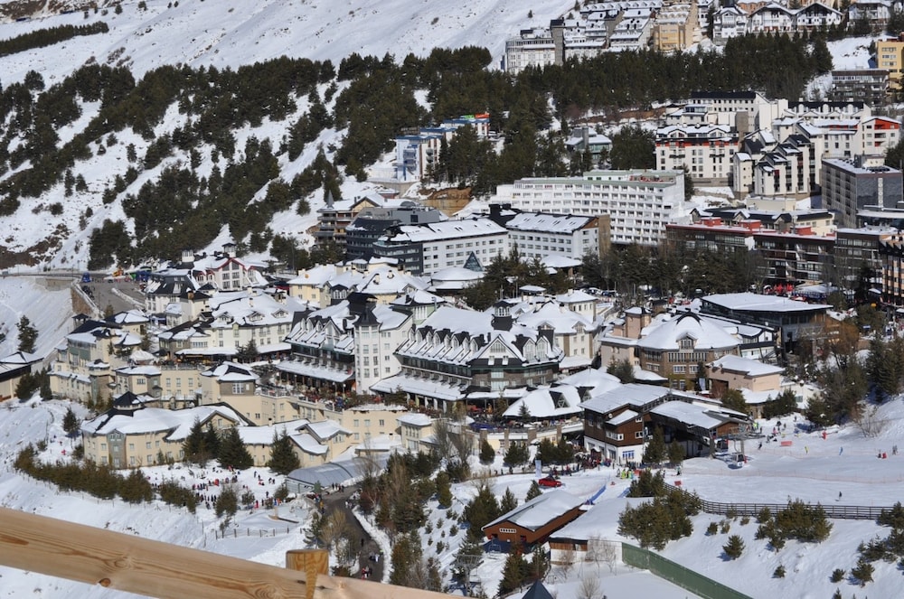 Apartamentos Sabica Nevada Plaza 15/17
