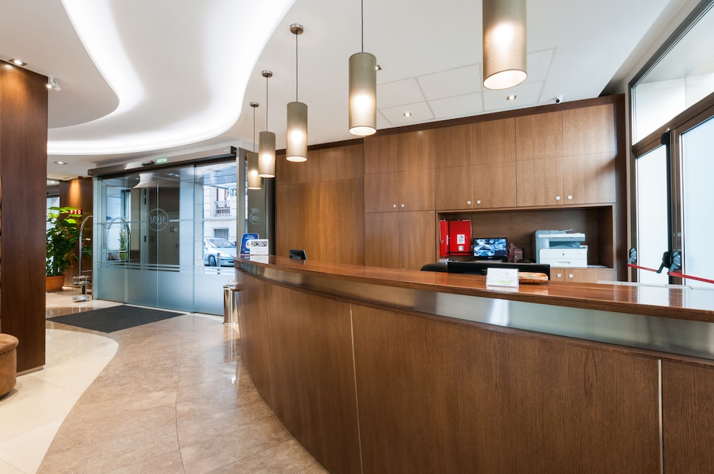 Lobby at SANTA MARTA HOTEL, BARCELONA