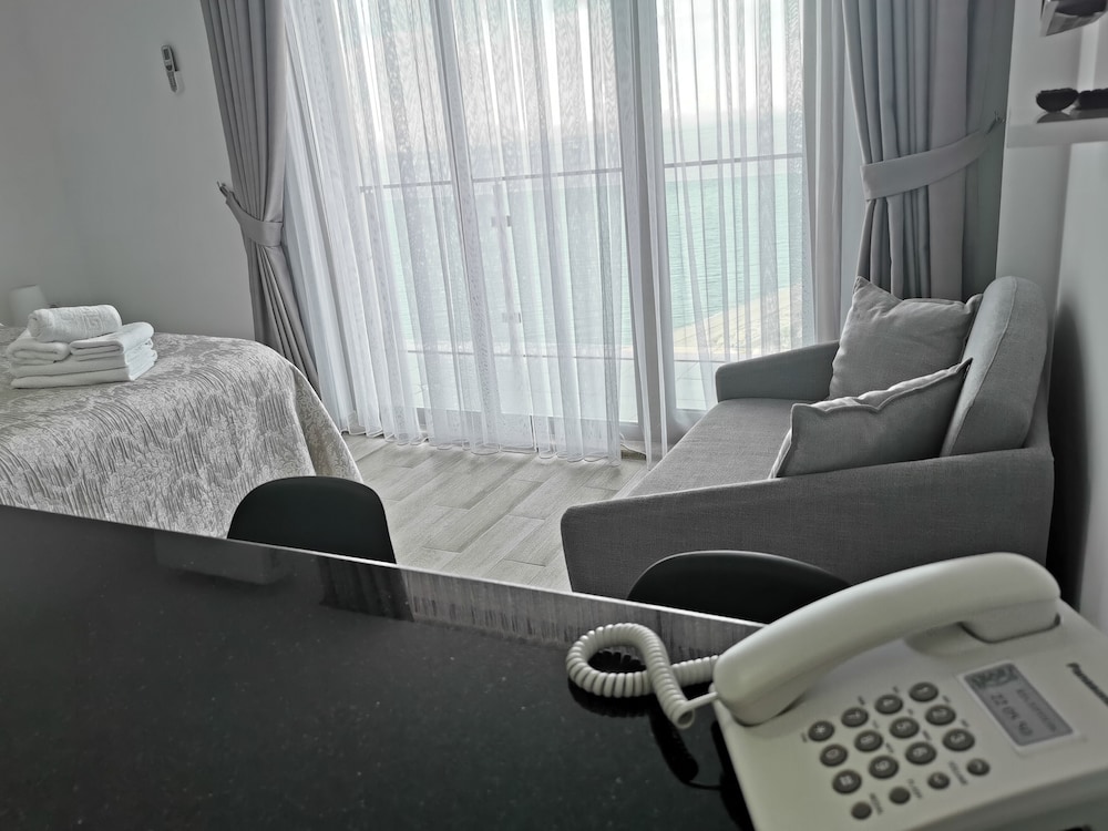 Aqua Batumi Hotel & Apartments 35/46