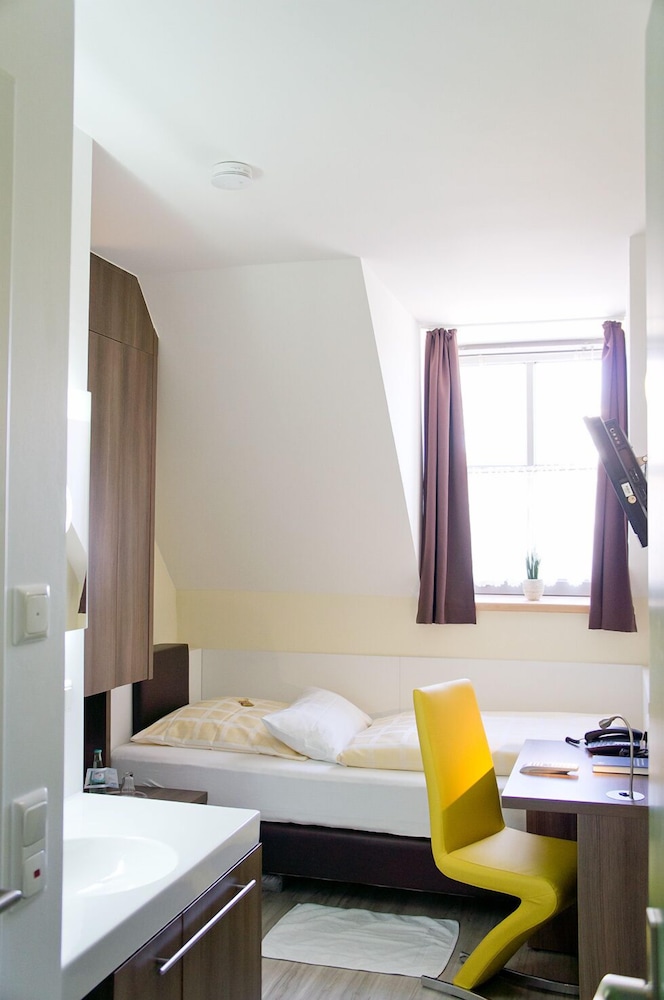 Hotel Kastanienhof 16/44