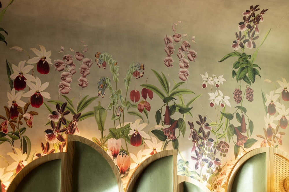 Hotel Jardin De Cluny 3/42