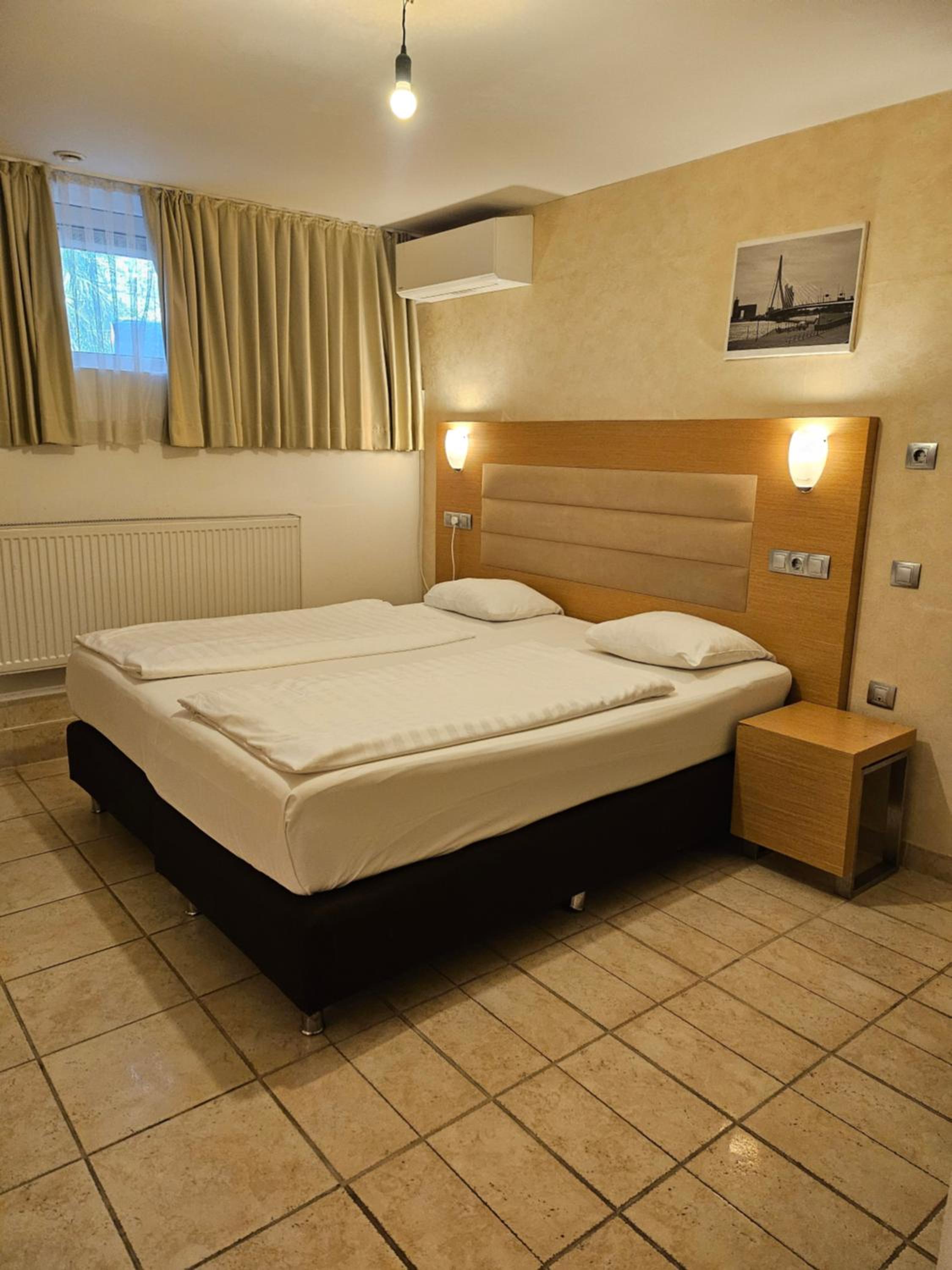 غرفة اقتصادية بسرير مزدوج، Hotel Port 2/2
