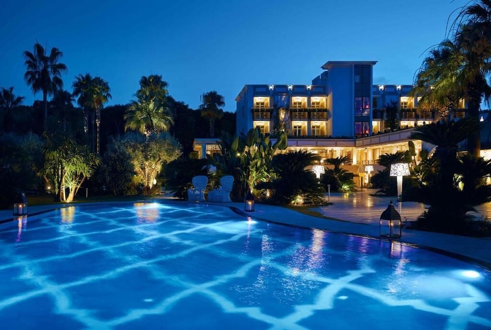 Esplanade Boutique Hotel 20/38