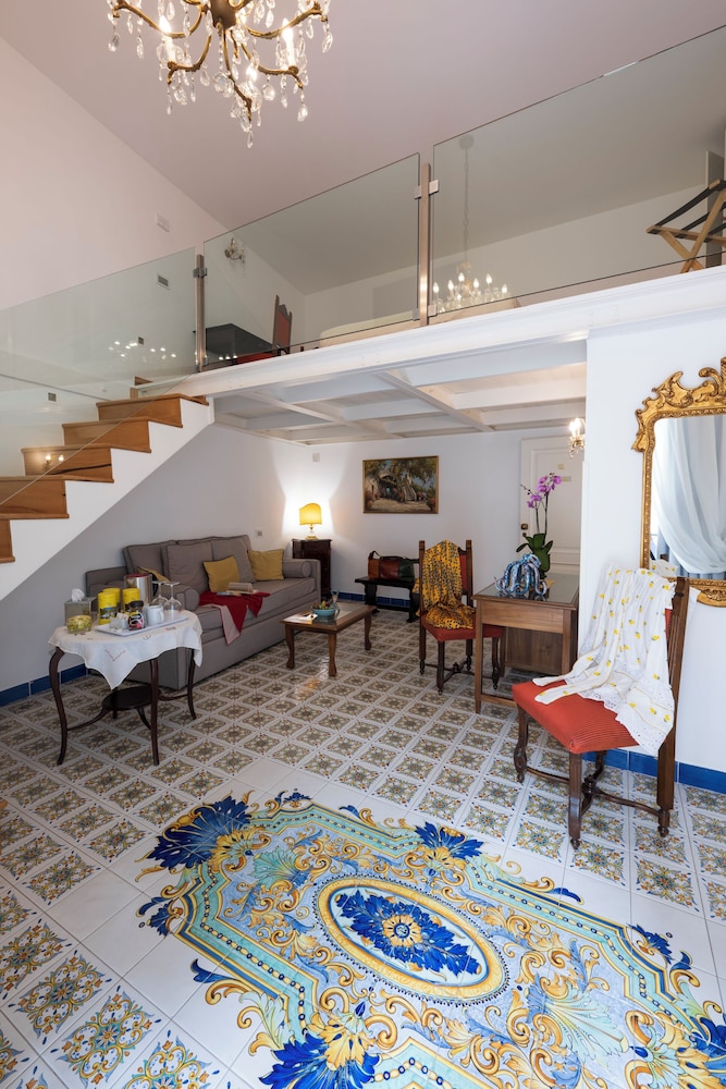 Residenza Luce 36/50