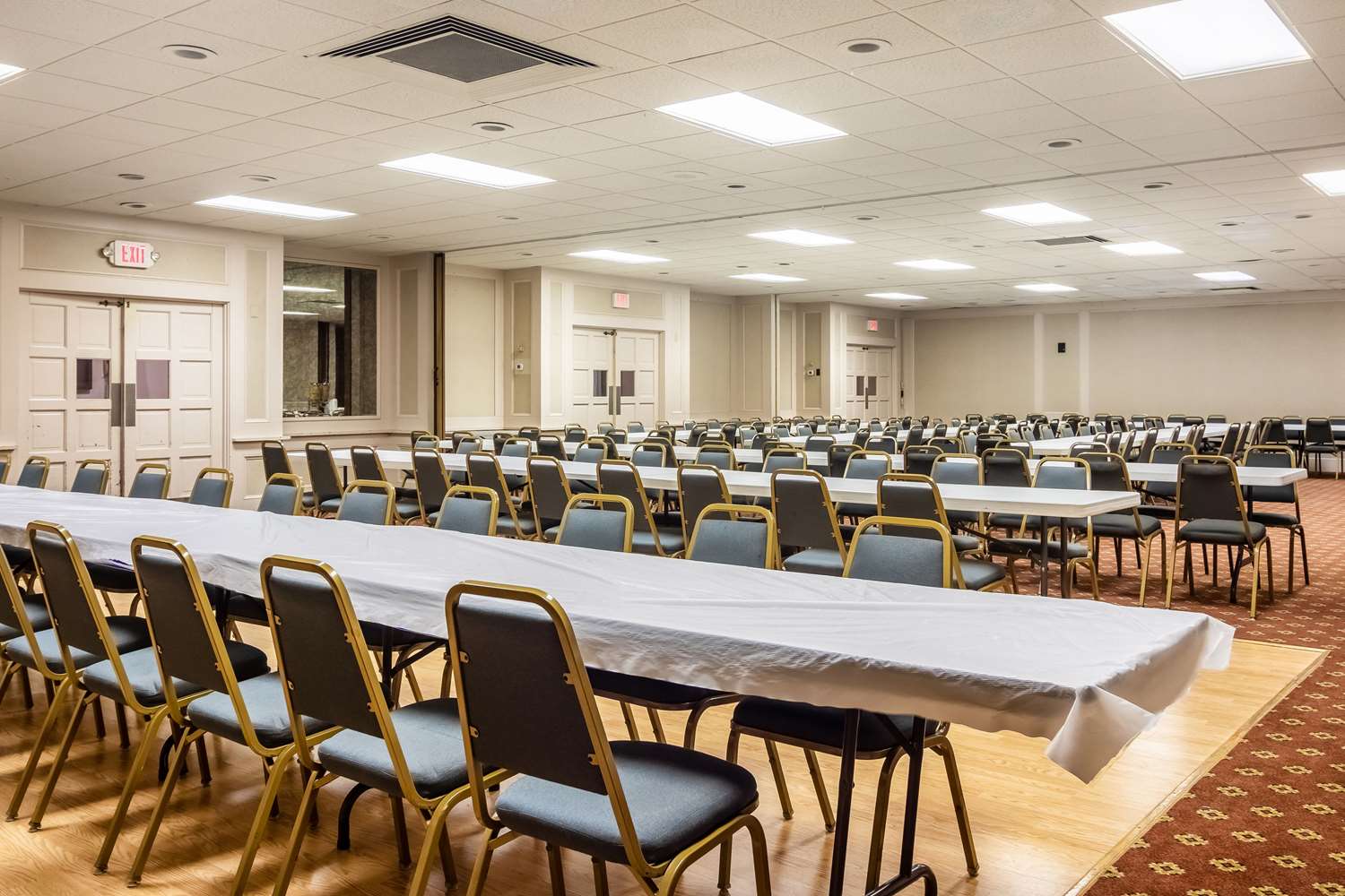 Quality Inn & Suites Indiana South 44/48