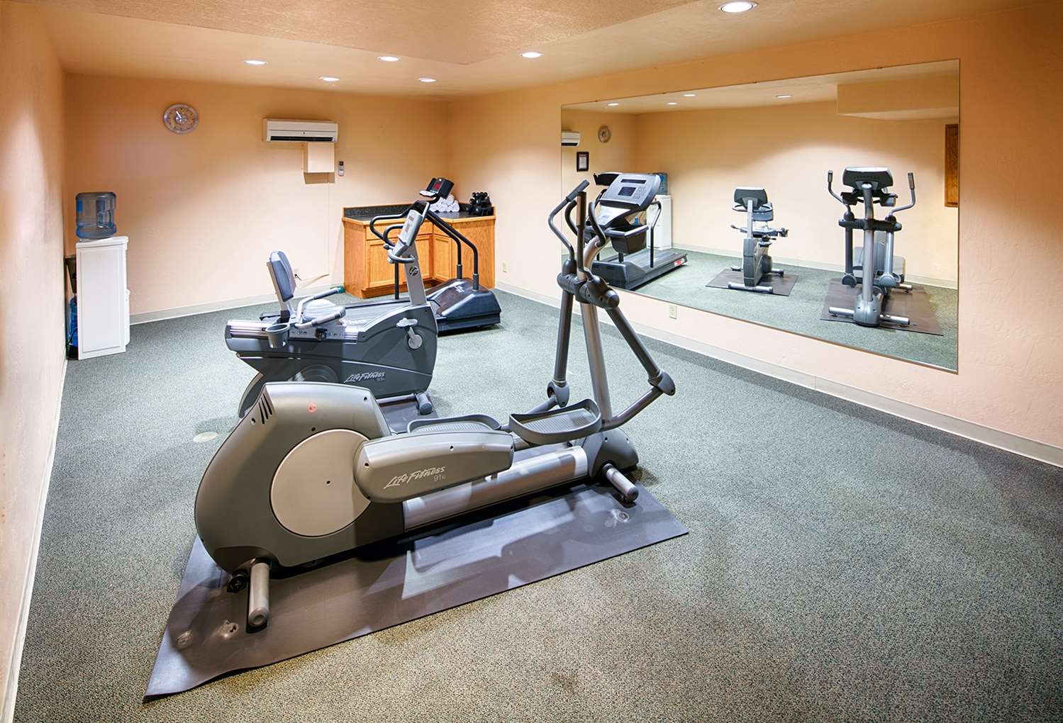 Red Lion Inn Suites Missoula 15/20