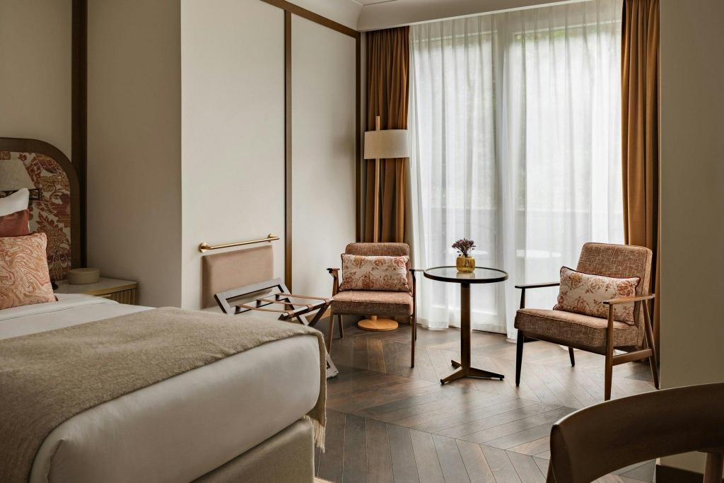 Modern, Spa, Guest Room, Twin Beds, Garden View, Spa Building