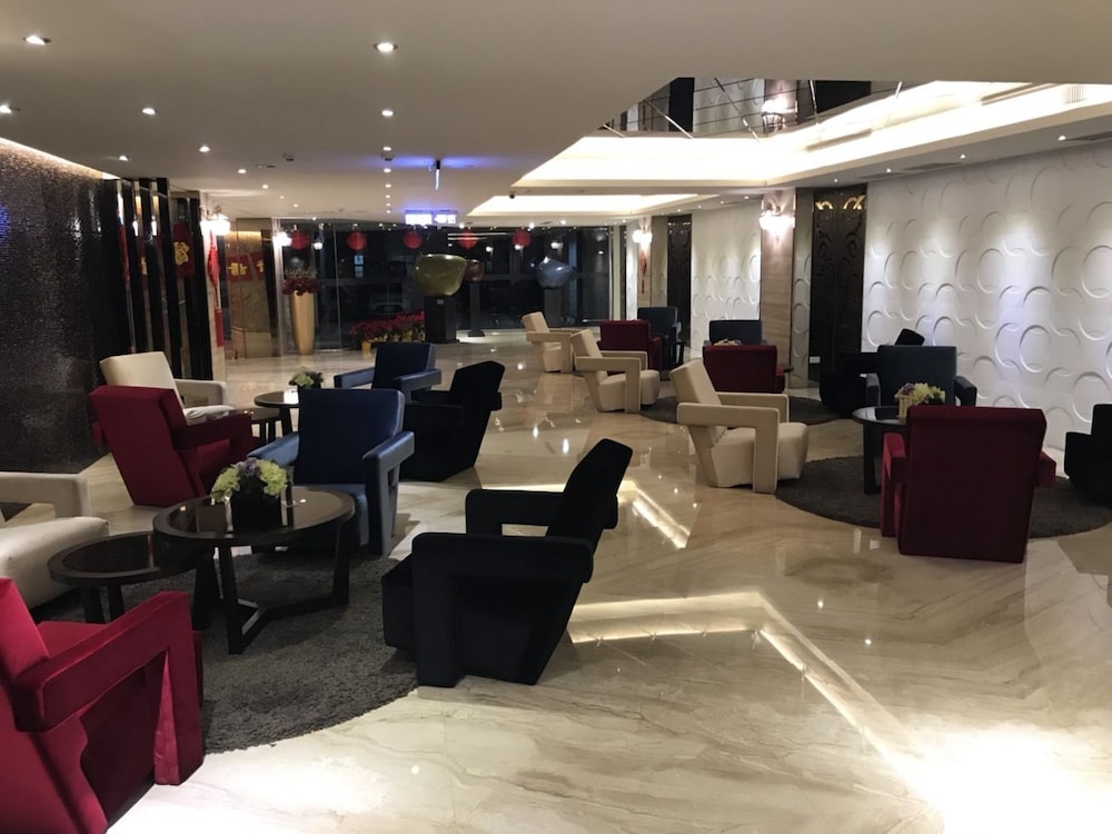 Hotel Yoshi Kaohsiung 21/27