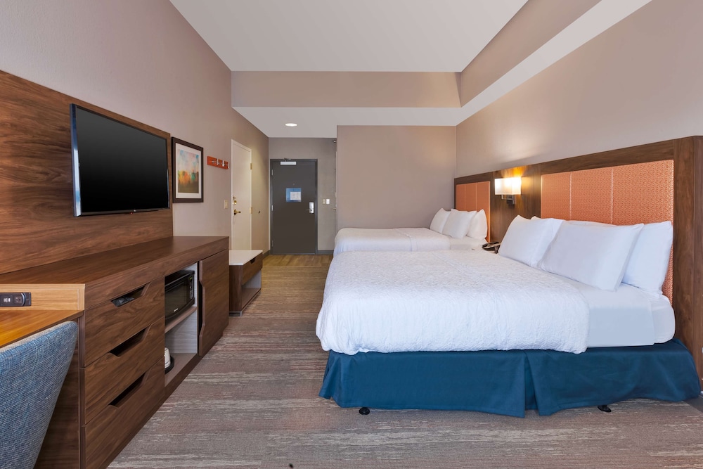 Hampton Inn Princeton 12/34