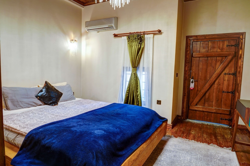 Kerem ile Asli Butik Otel 19/50