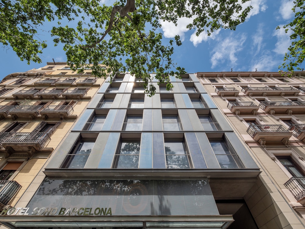 Hotel Soho 7/66