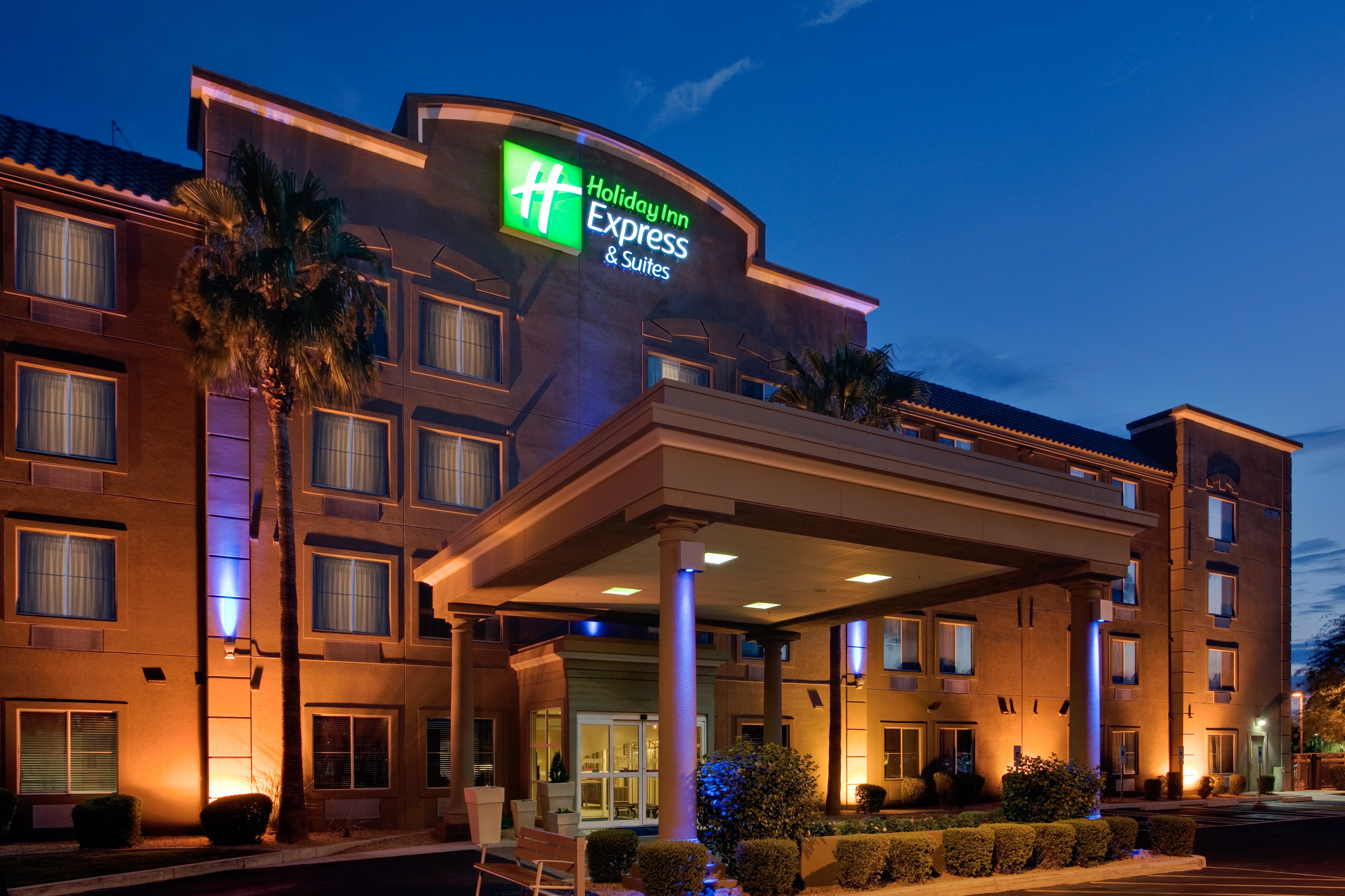 Holiday Inn Express Hotel Suites Peoria North Glendale 2/60